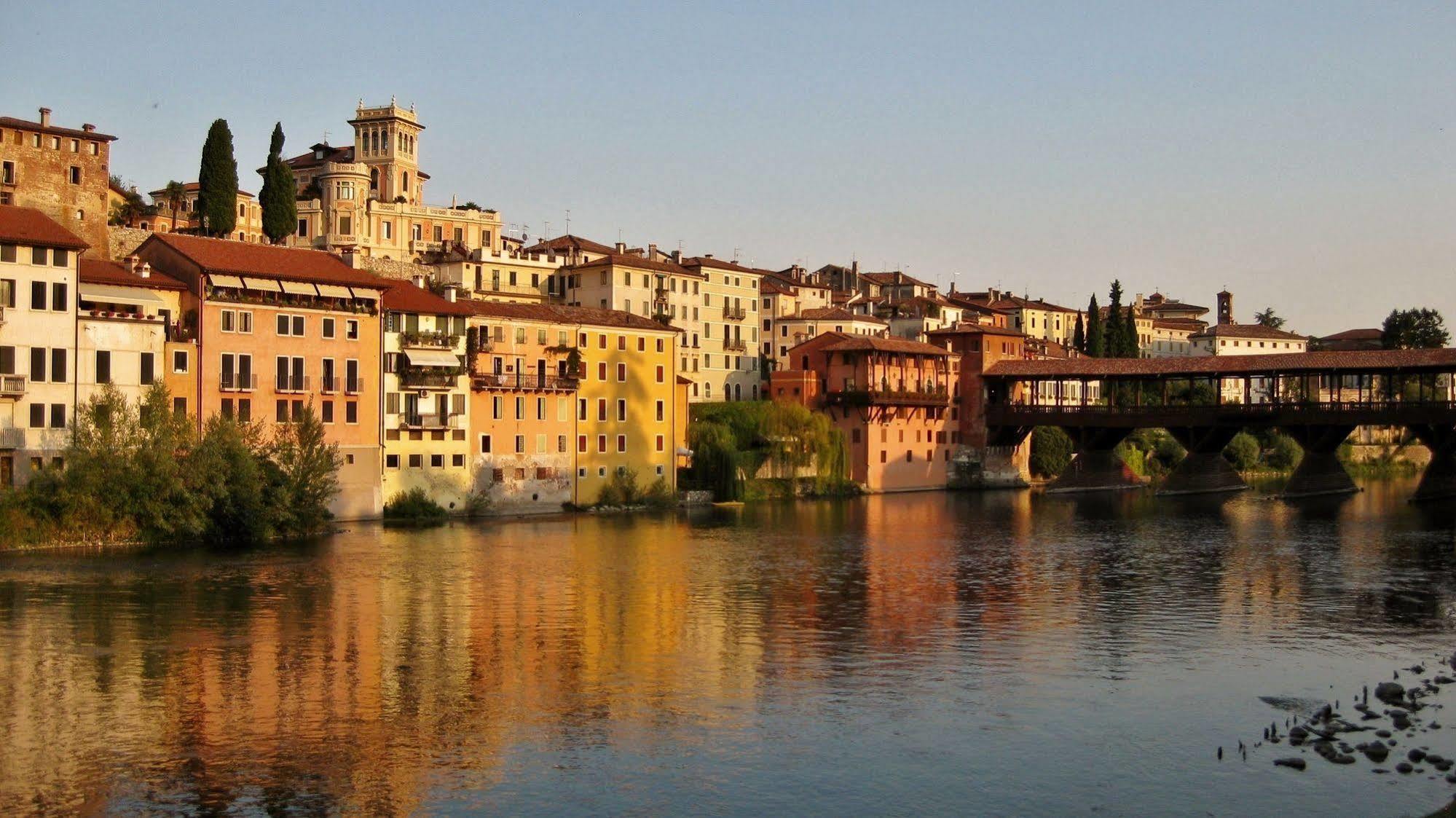 Hotel Miramonti Enoteca Pove del Grappa Dış mekan fotoğraf